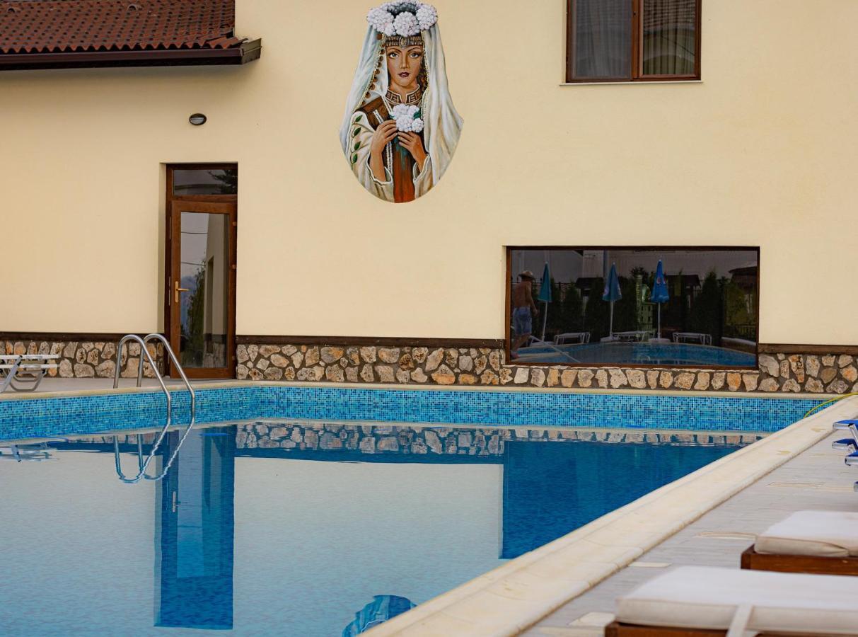Eco Hotel Momata Kolarovo Exterior foto